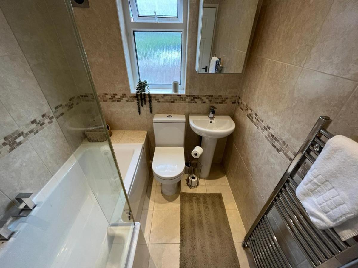 Access To Private Gym Room, 3 Bedrooms, Close To The City Σουόνσι Εξωτερικό φωτογραφία