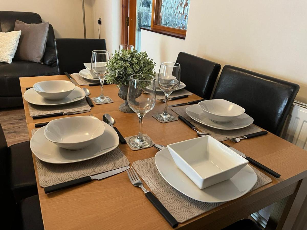 Access To Private Gym Room, 3 Bedrooms, Close To The City Σουόνσι Εξωτερικό φωτογραφία