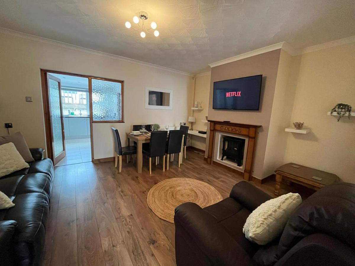 Access To Private Gym Room, 3 Bedrooms, Close To The City Σουόνσι Εξωτερικό φωτογραφία
